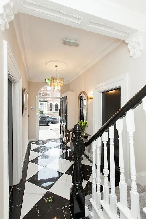 Giant Serviced Apartments Cliftonville House ベルファスト