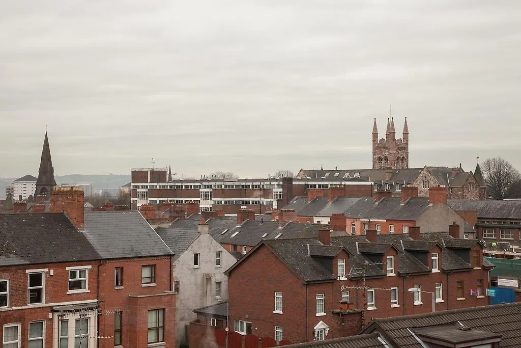 Giant Serviced Apartments Cliftonville House ベルファスト